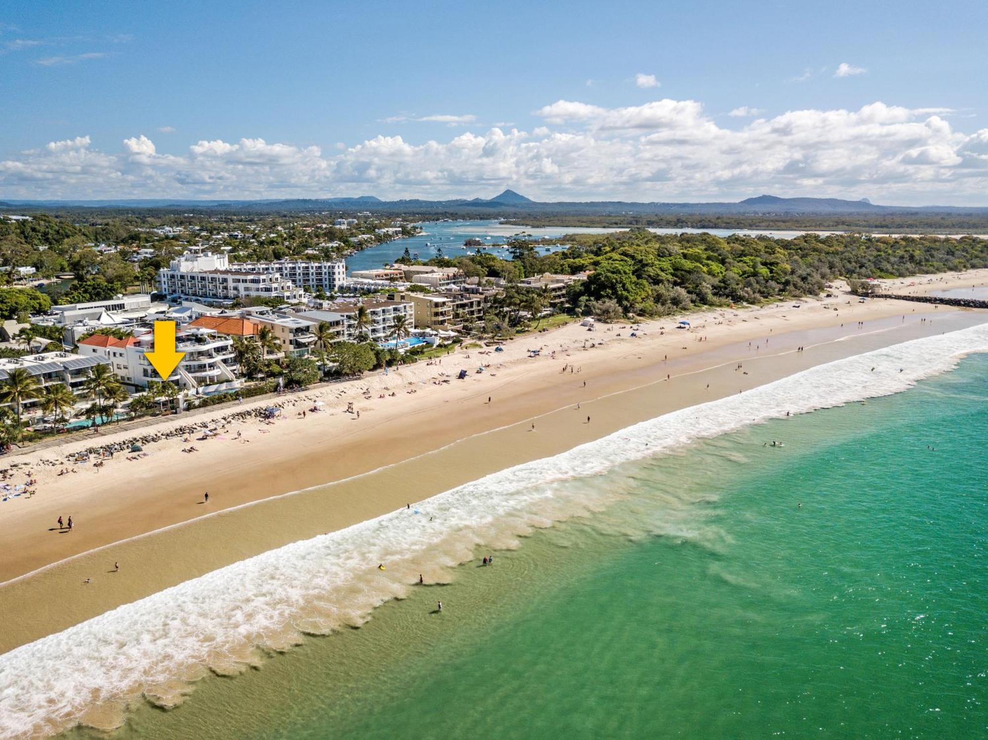 Beachfront Luxury, Hastings Street Lägenhet Noosa Heads Exteriör bild